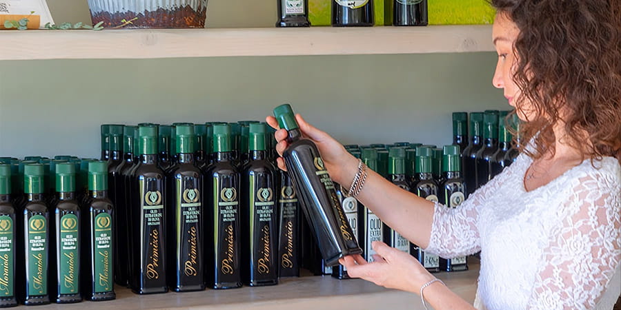 Olio extravergine di oliva prodotto dall'Azienda Agricola Da Pilade