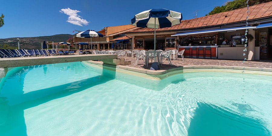 Piscina panoramica del Club Hotel Marina 2