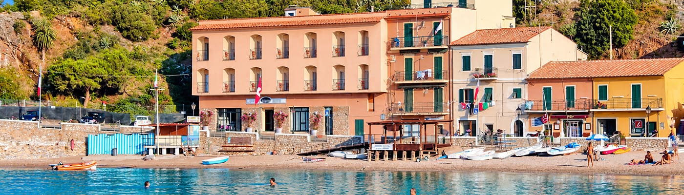 Hotel l'Approdo fronte spiaggia a Porto Azzurro Hotel l'Approdo Porto Azzurro Isola d'Elba