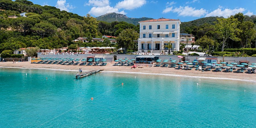 Hotel Villa Ottone affacciato sul mare a Portoferraio